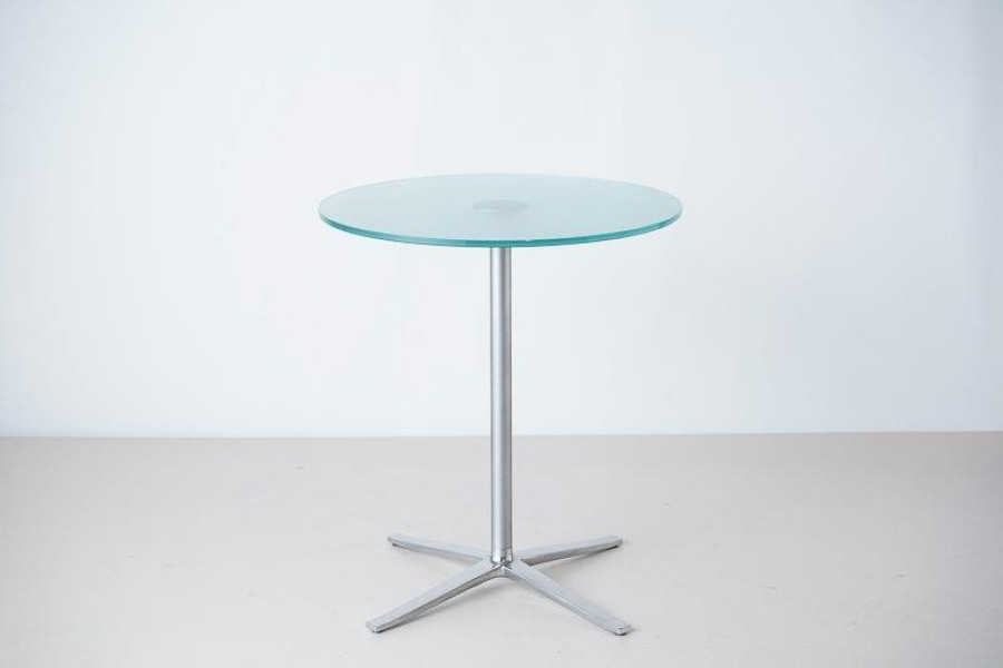 WalterKnoll "X-table" ラウンドサイドテーブル